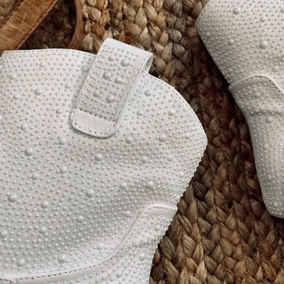 Ivory Forever beaded cowboy boot - Picture 9 of 10